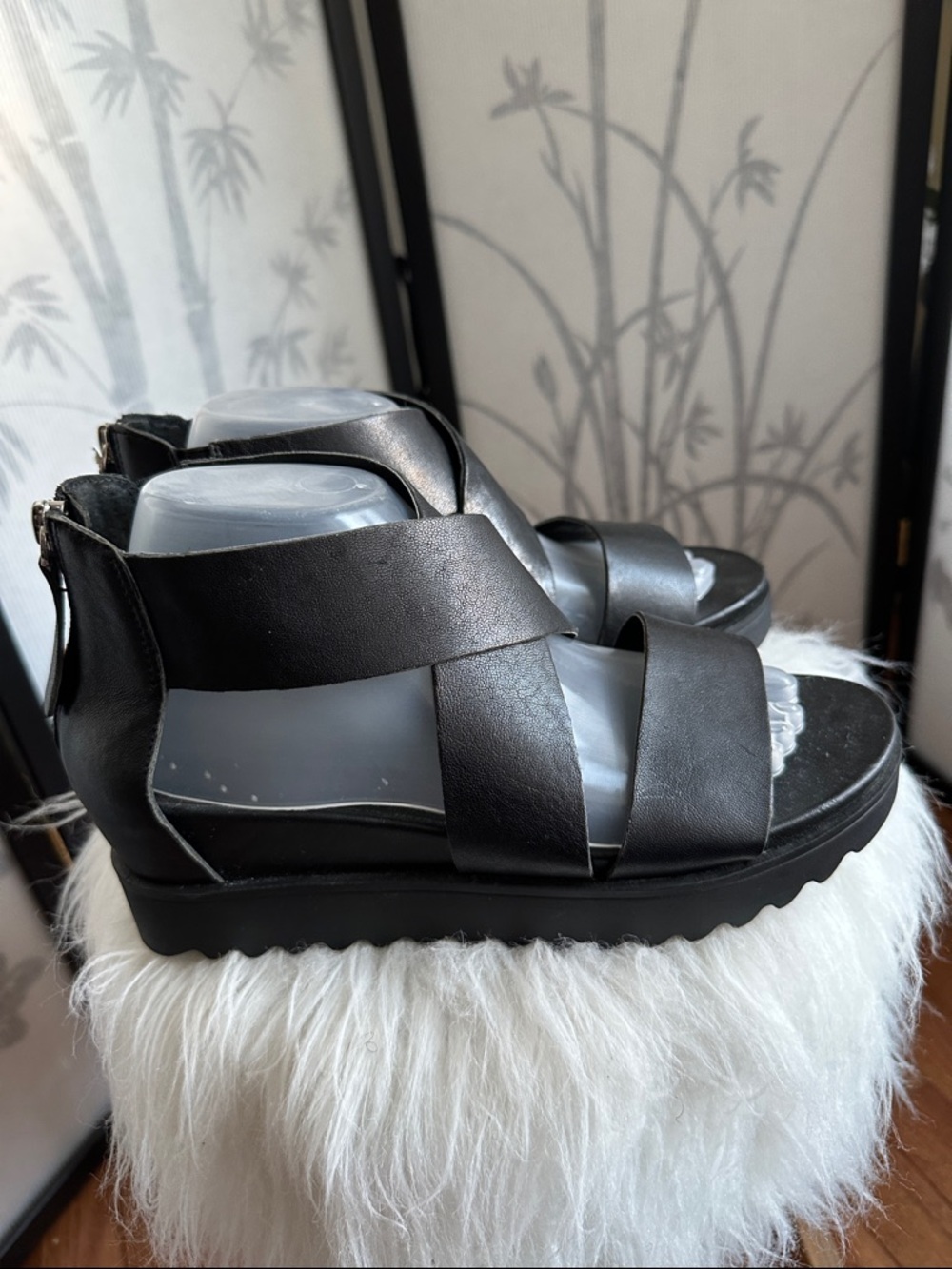 Steven By Steve Madden Black Crisscross Platform Sandals with Back Zipper